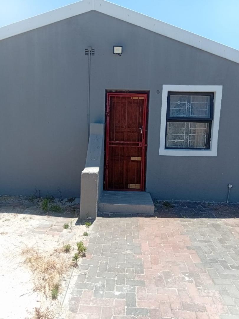 2 Bedroom House for Sale - Western Cape