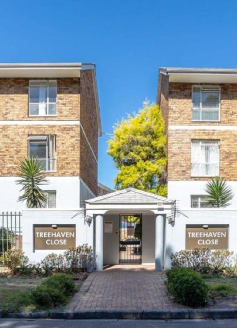 2 Bedroom Flat for Sale - Western Cape