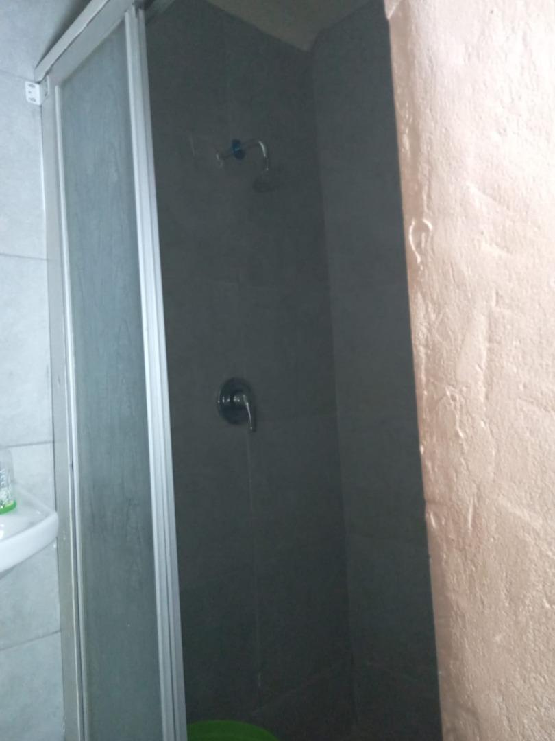 703703_7.jpg