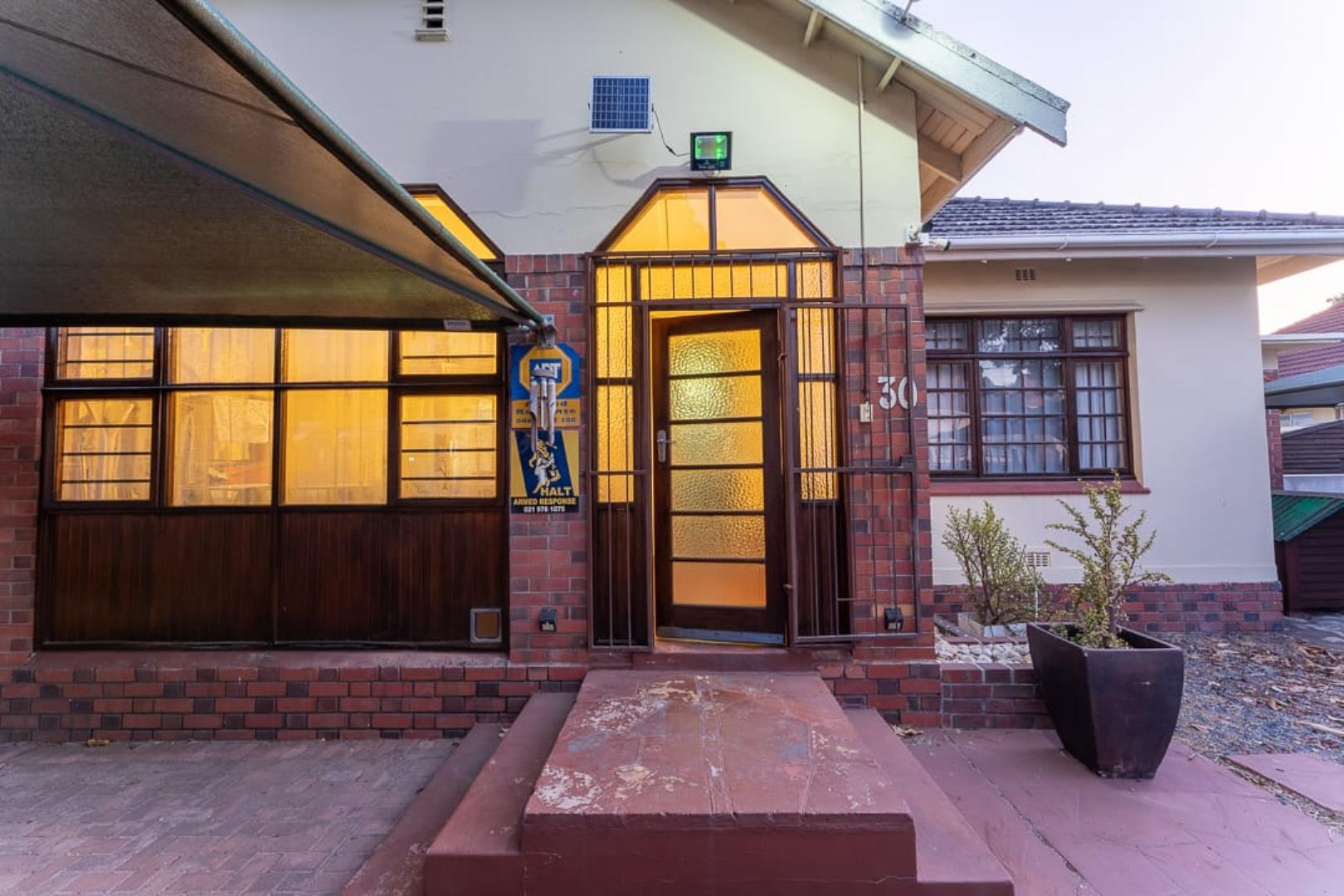 3 Bedroom  House for Sale in Bellville - Western Cape
