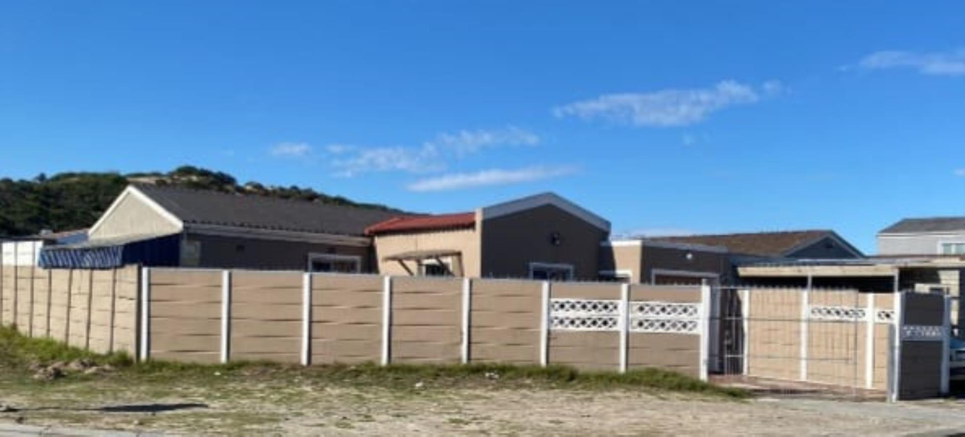 2 Bedroom House for Sale - Western Cape