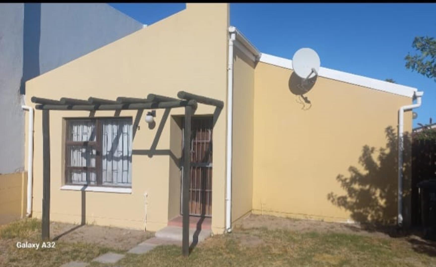 4 Bedroom House for Sale - Western Cape