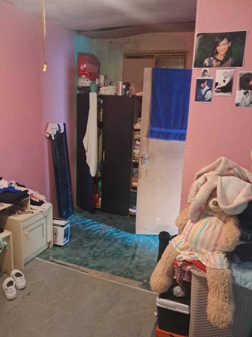 751263_A14.jpg
