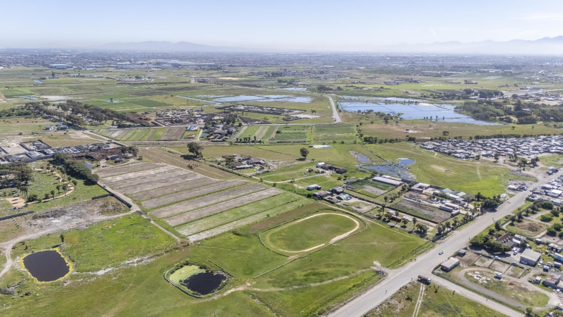 757097_farm_1.1.jpg