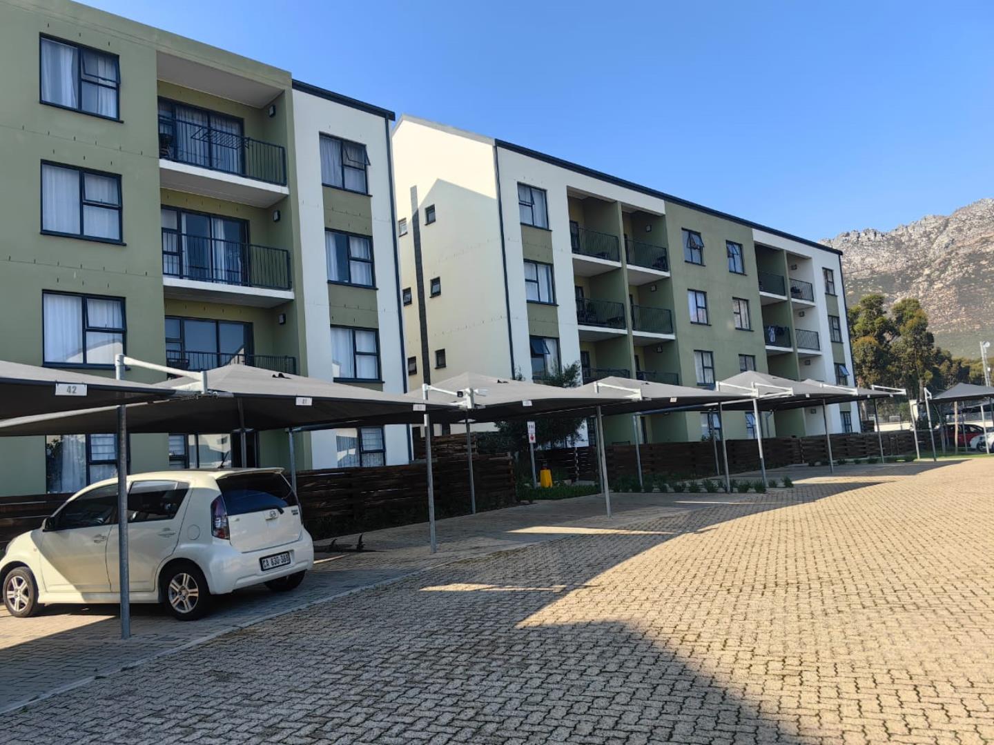 2 Bedroom Flat for Sale - Western Cape