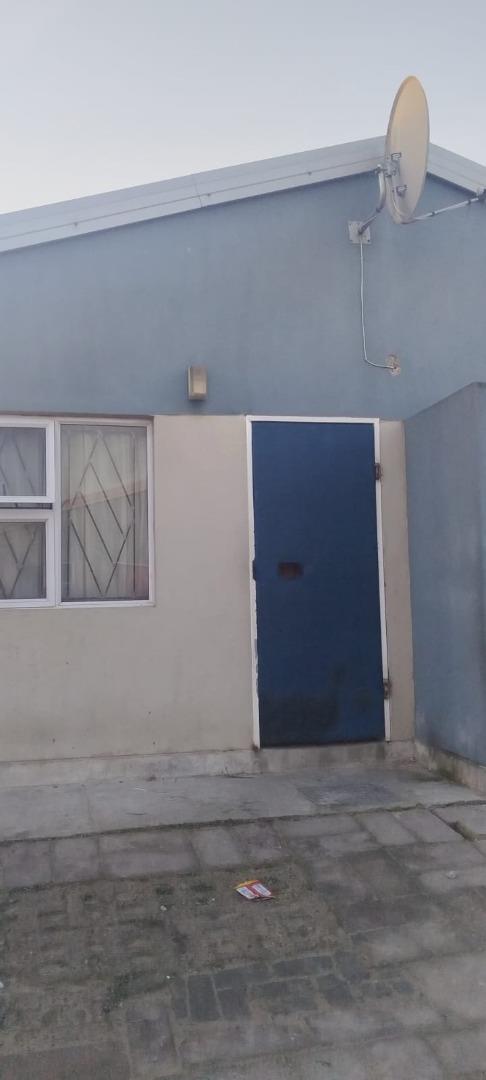 2 Bedroom House for Sale - Western Cape